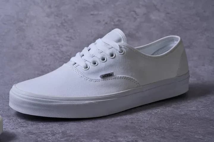 Vans Authentic